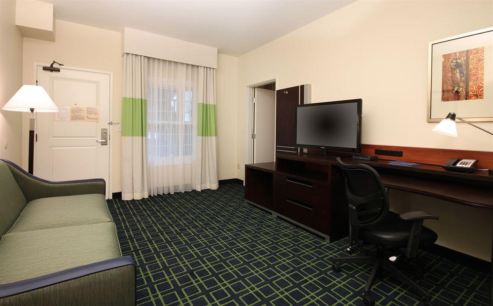 Fairfield Inn & Suites San Diego Old Town Luaran gambar