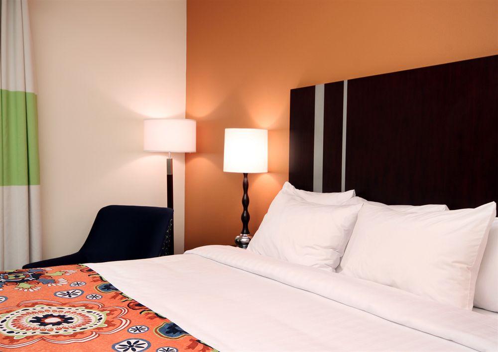 Fairfield Inn & Suites San Diego Old Town Luaran gambar