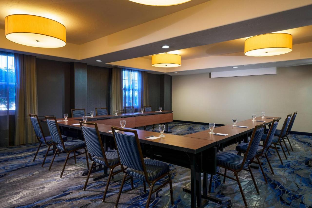 Fairfield Inn & Suites San Diego Old Town Luaran gambar